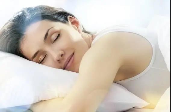 睡夢(mèng)中出現5種不適，是身體求救信號！千萬(wàn)別忽視